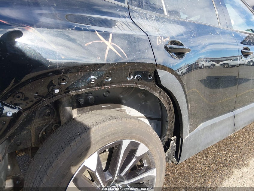 2026 Mazda Cx-50 Hybrid Premium Plus VIN: 7MMVAAEW9TN146037 Lot: 44421647