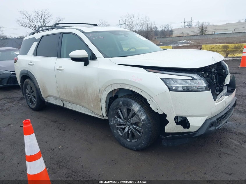 2022 Nissan Pathfinder Sv 2Wd