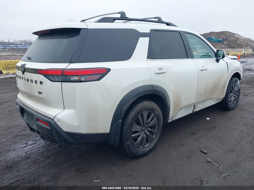 2022 Nissan Pathfinder Sv 2Wd