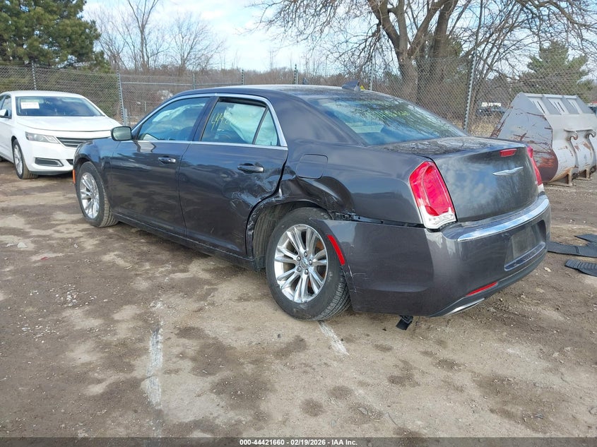 2017 Chrysler 300 Limited