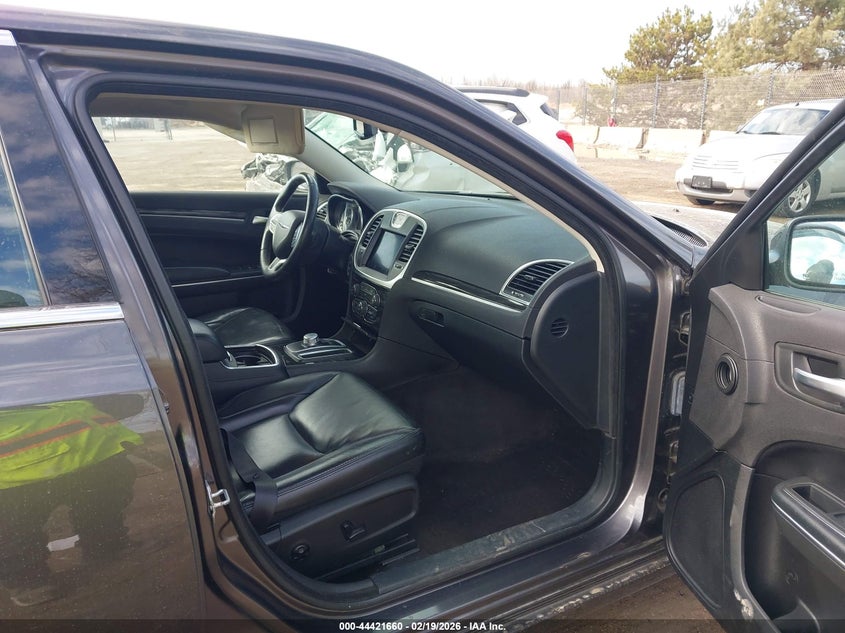 2017 Chrysler 300 Limited