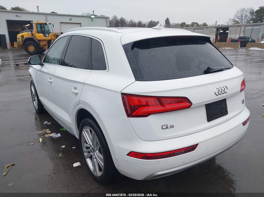 2018 Audi Q5 2.0T Premium/2.0T Tech Premium