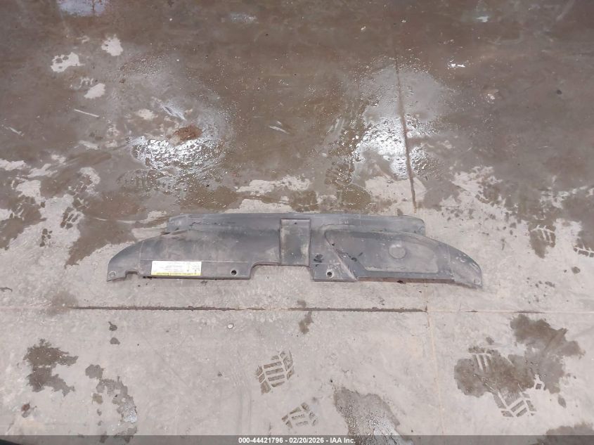 2016 Audi A4 2.0T Premium VIN: WAUFFAFL2GN015805 Lot: 44421796