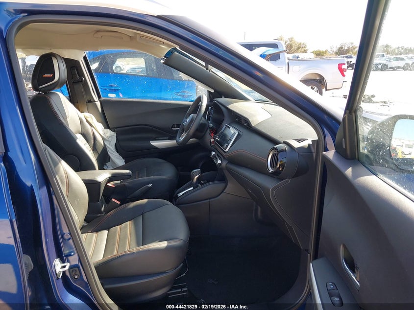 2020 Nissan Kicks Sr Xtronic Cvt