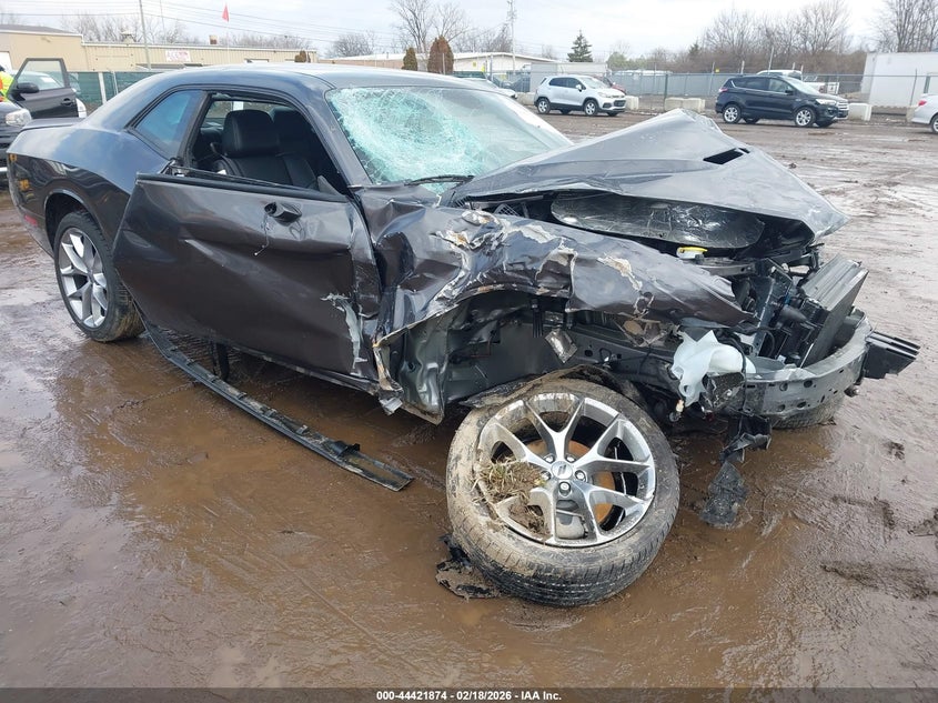 2023 Dodge Challenger Sxt