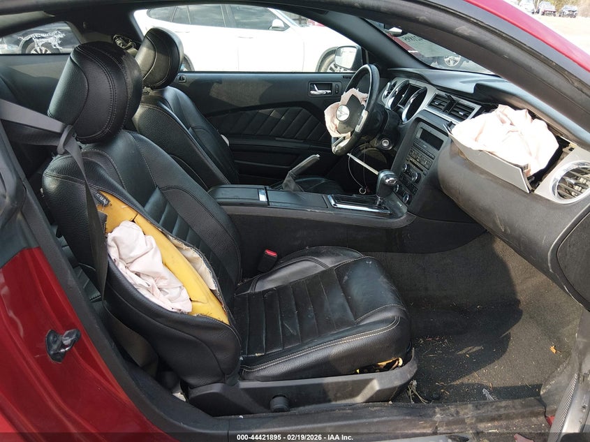 2012 Ford Mustang V6 Premium