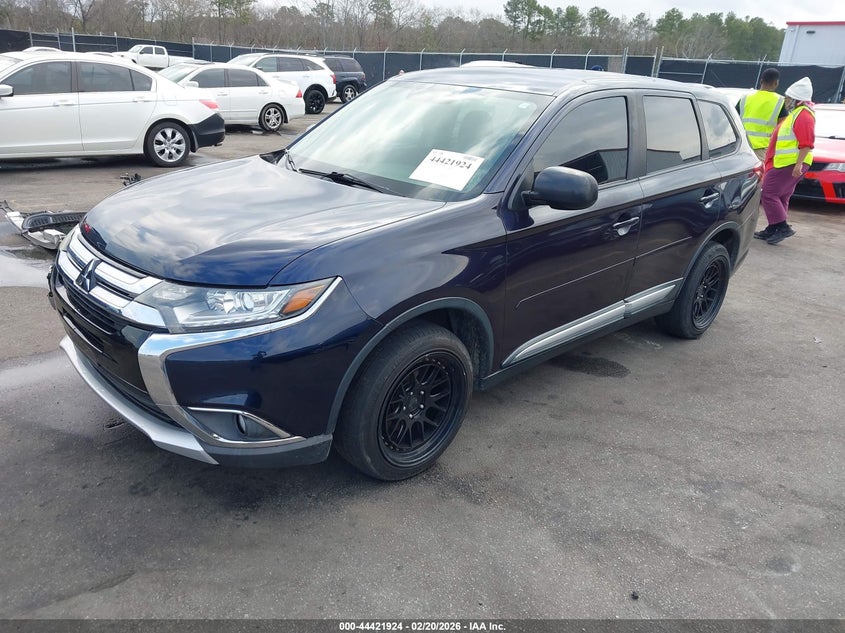 2016 Mitsubishi Outlander Es