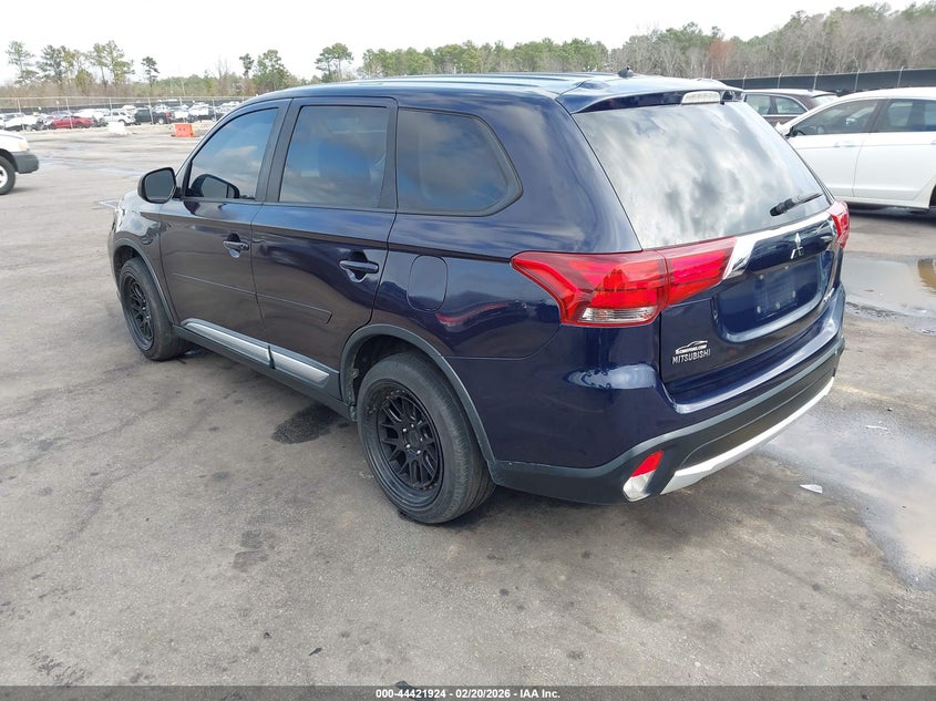 2016 Mitsubishi Outlander Es