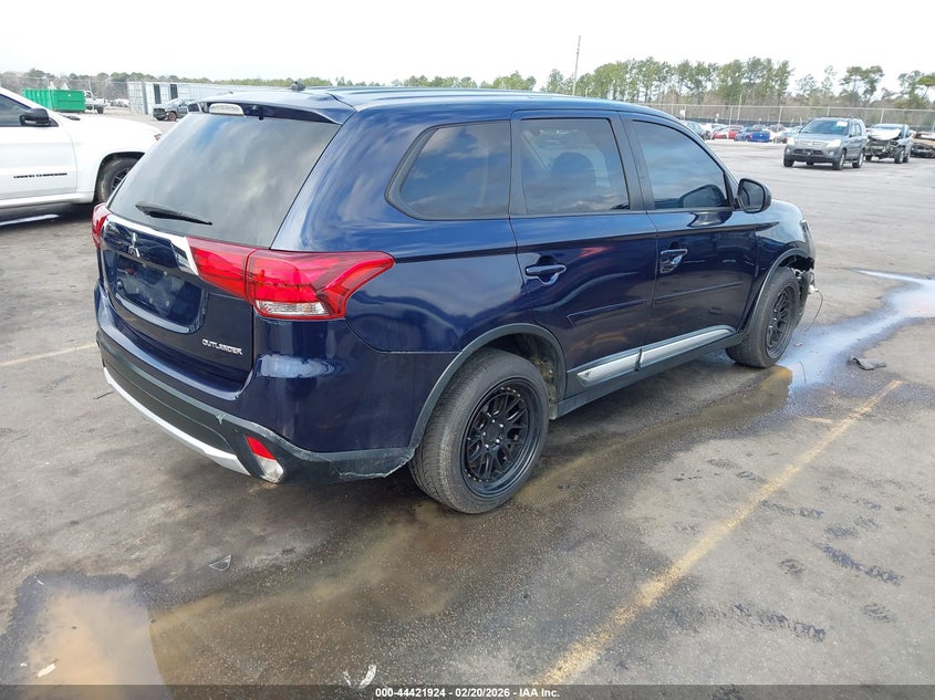 2016 Mitsubishi Outlander Es