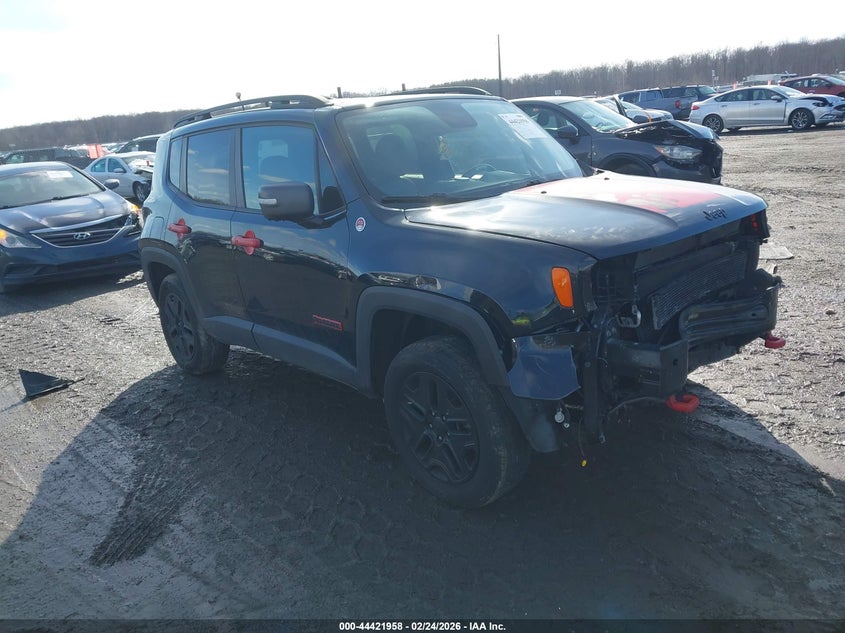 2016 Jeep Renegade Trailhawk