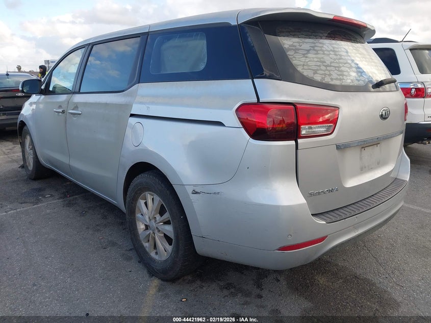 2015 Kia Sedona L