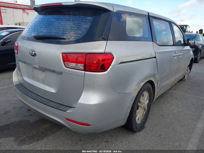 2015 Kia Sedona L