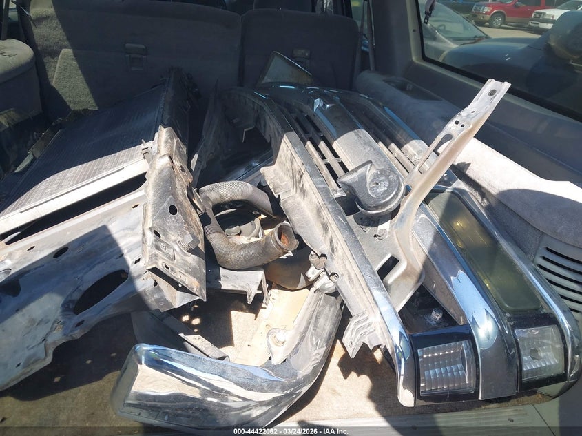 1999 Chevrolet Suburban 1500 Lt VIN: 3GNEC16R1XG249316 Lot: 44422062