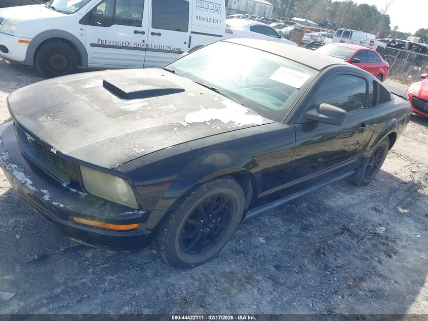 2007 Ford Mustang V6 Deluxe/V6 Premium