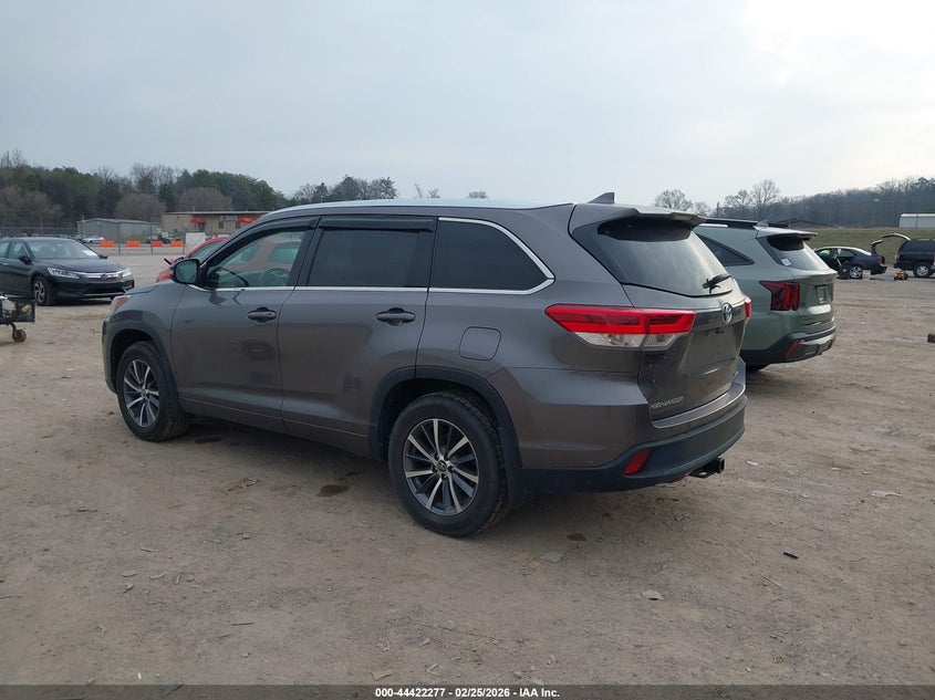 2017 Toyota Highlander Xle
