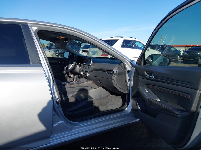 2020 Nissan Altima Sr Fwd