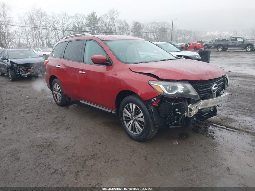 2017 Nissan Pathfinder Sv
