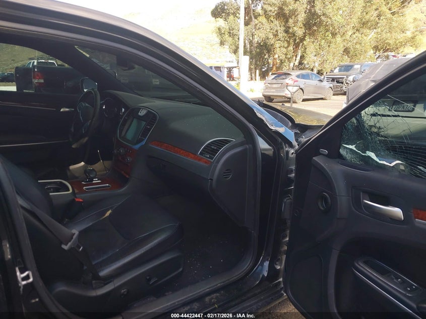 2012 Chrysler 300 Limited