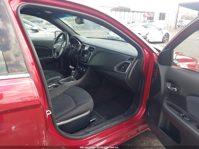 2012 Chrysler 200 Touring