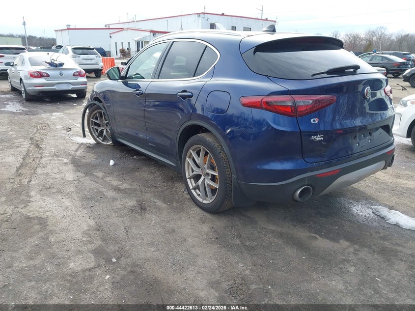 2018 Alfa Romeo Stelvio Ti Awd