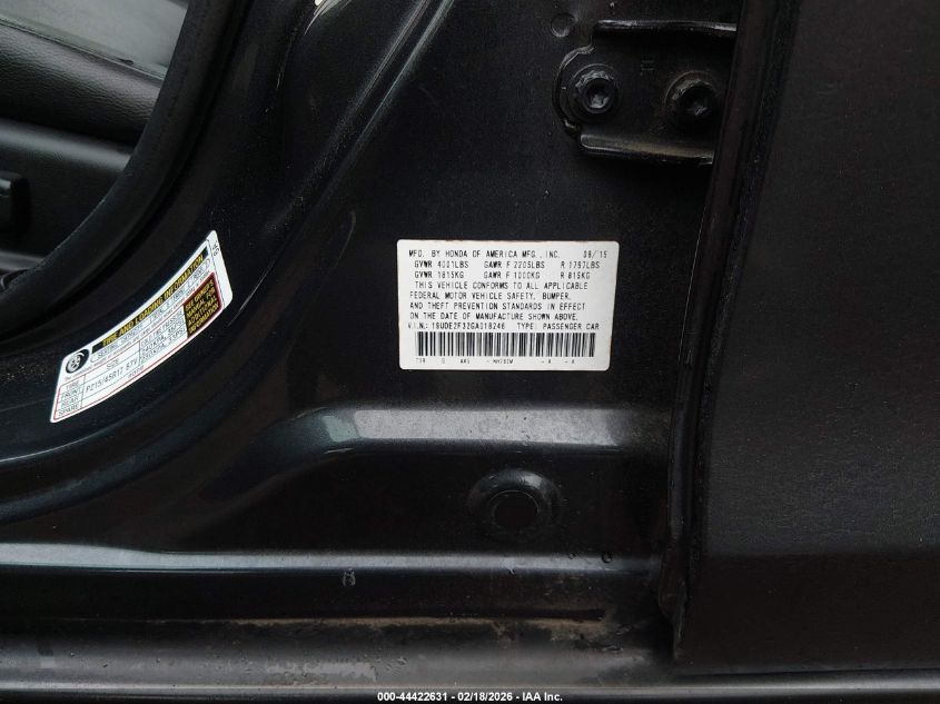 2016 Acura Ilx 2.4L/Acurawatch Plus Package VIN: 19UDE2F32GA018246 Lot: 44422631