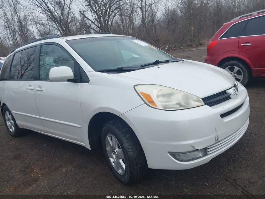 2005 Toyota Sienna Xle