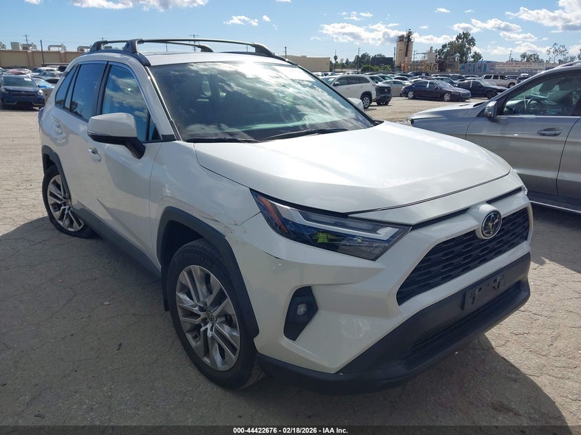 2022 Toyota Rav4 Xle Premium