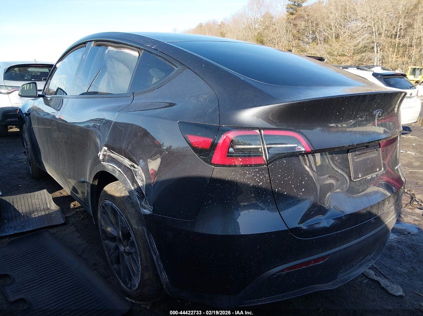 2025 Tesla Model Y Long Range Dual Motor All-Wheel Drive