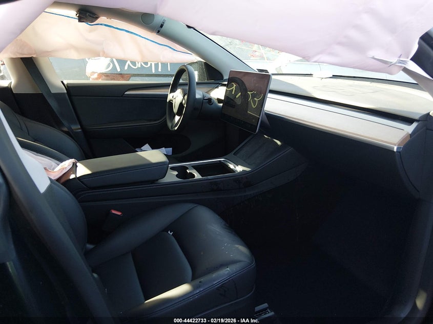 2025 Tesla Model Y Long Range Dual Motor All-Wheel Drive