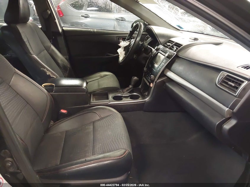 2015 Toyota Camry Se