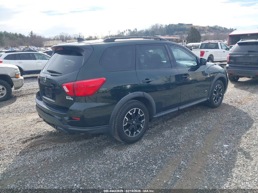 2019 Nissan Pathfinder Sl