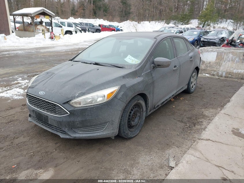 Vin: 1fadp3e23hl326447, lot: 44919600, ford focus s 20172