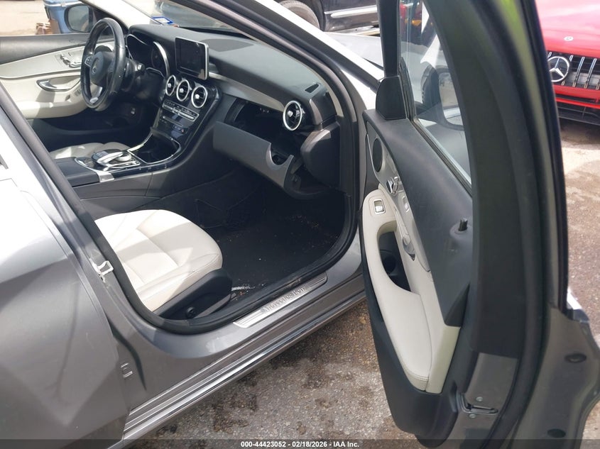 2016 Mercedes-Benz C 300