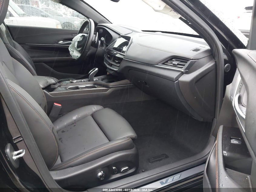 2024 CADILLAC CT4-V SEDAN 2.7L I-4 DI, DOHC, VVT, TURBO, 325HP