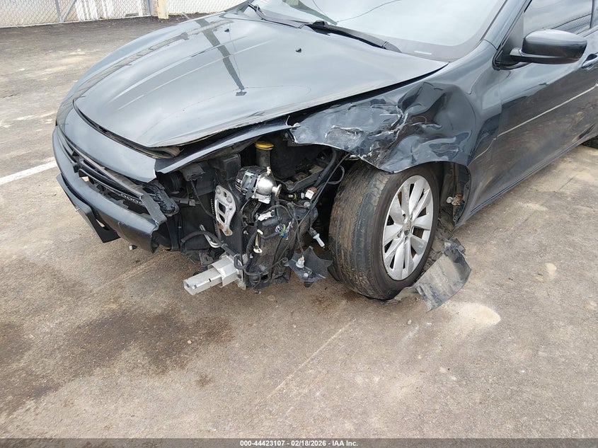 2014 Dodge Dart Sxt VIN: 1C3CDFBB9ED913475 Lot: 44423107