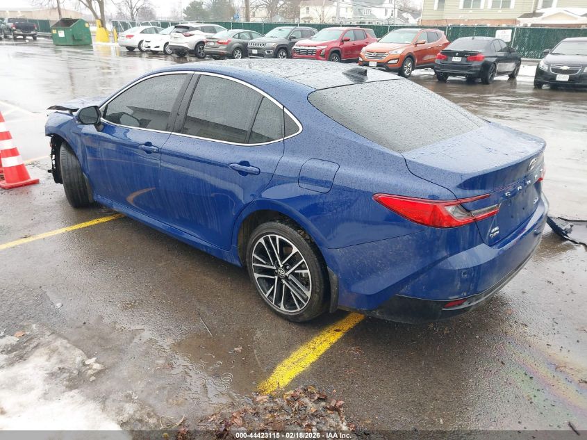 2025 Toyota Camry Xle