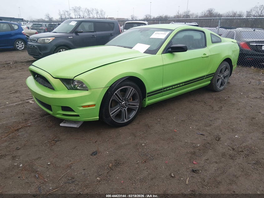 2013 Ford Mustang V6 Premium