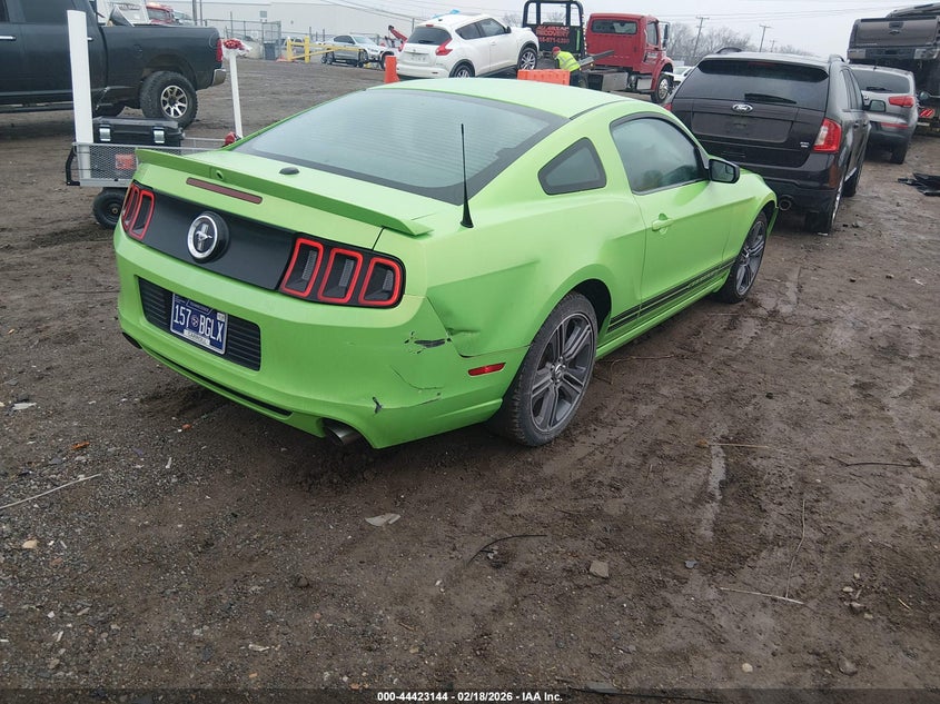 2013 Ford Mustang V6 Premium