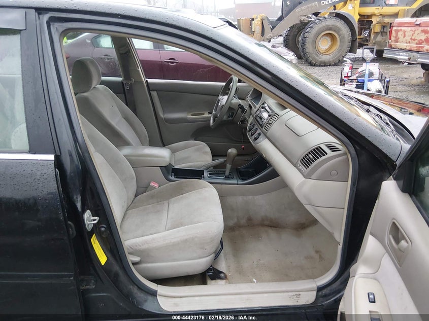 2004 Toyota Camry Le V6