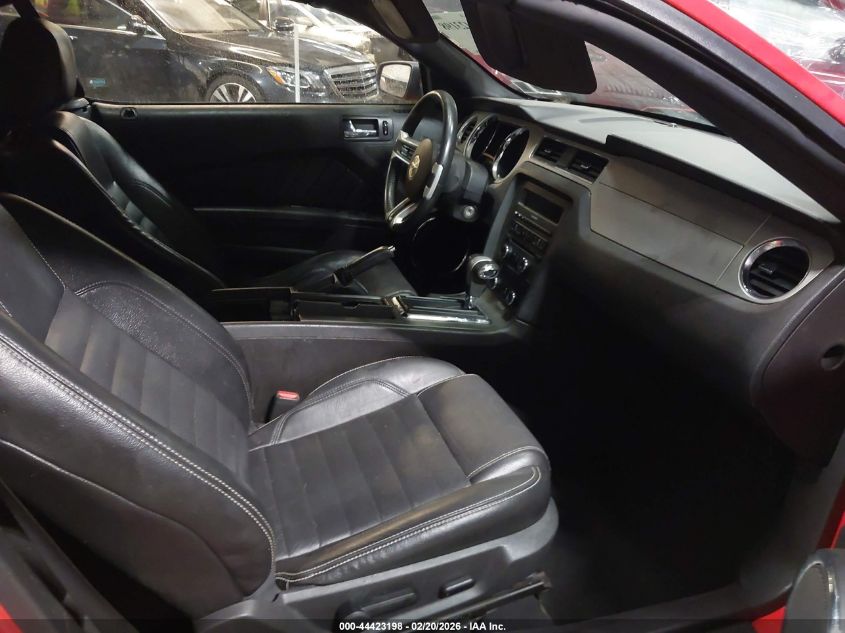 2010 Ford Mustang V6/V6 Premium