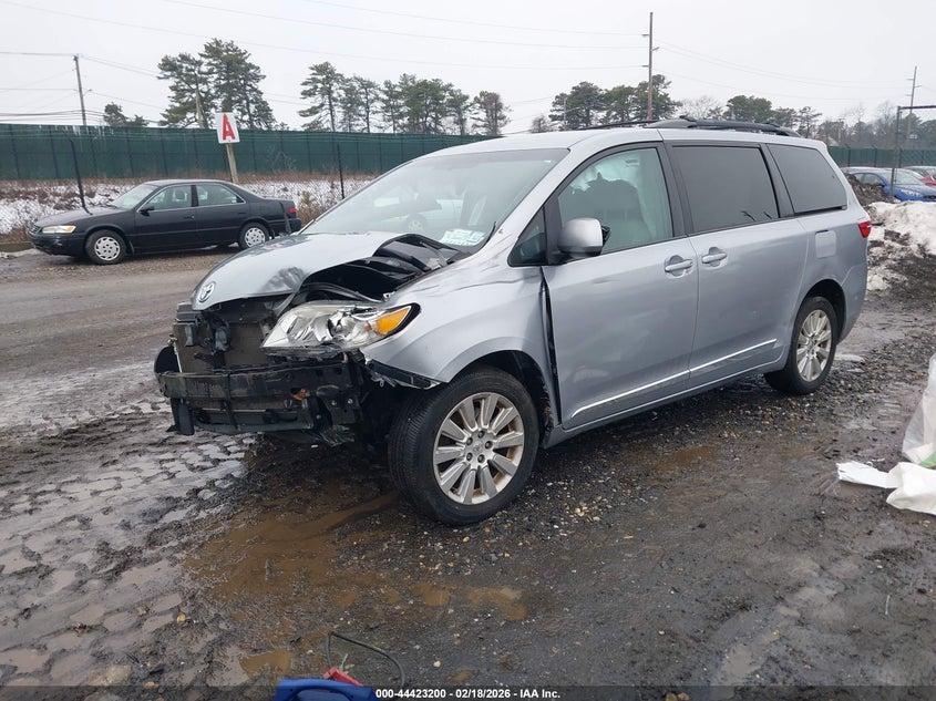 2015 Toyota Sienna Le 7 Passenger