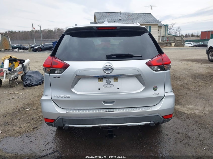 VIN KNMAT2MV4HP552715 2017 NISSAN ROGUE S