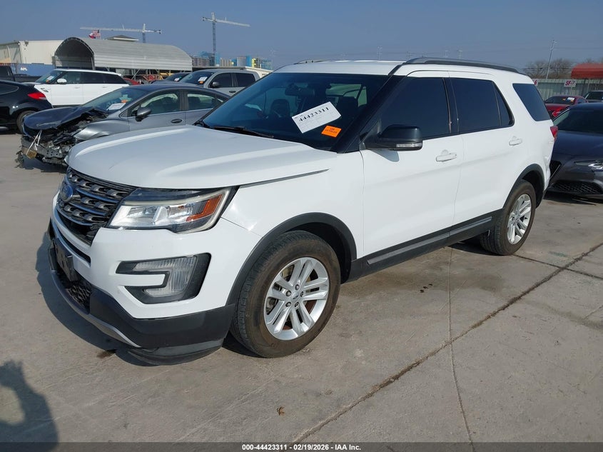 2017 Ford Explorer Xlt