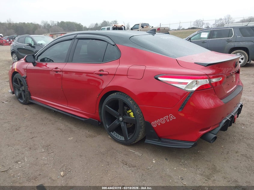 2020 Toyota Camry Se