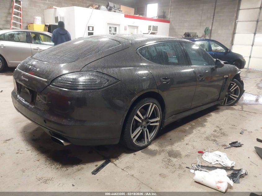 2011 Porsche Panamera 4