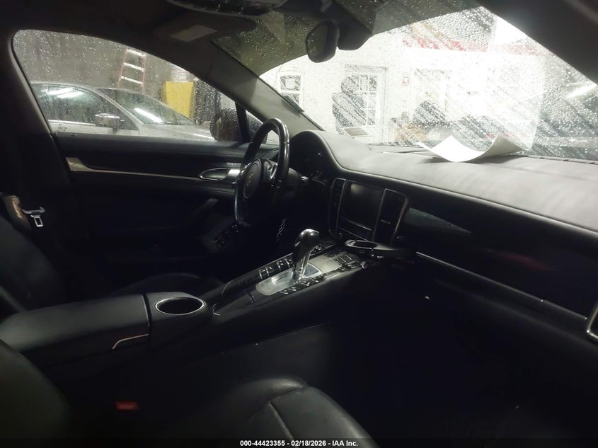 2011 Porsche Panamera 4