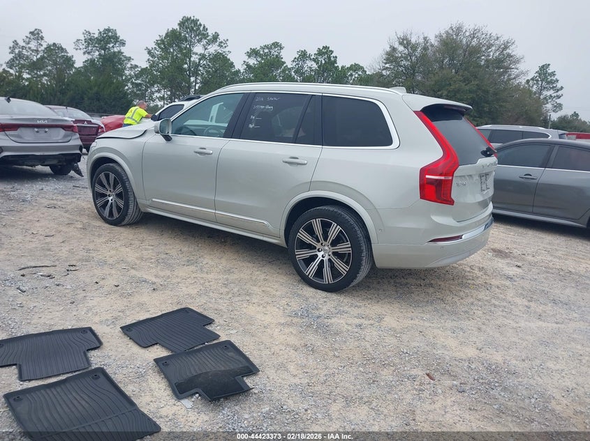2022 Volvo Xc90 T6 Inscription 6 Passenger