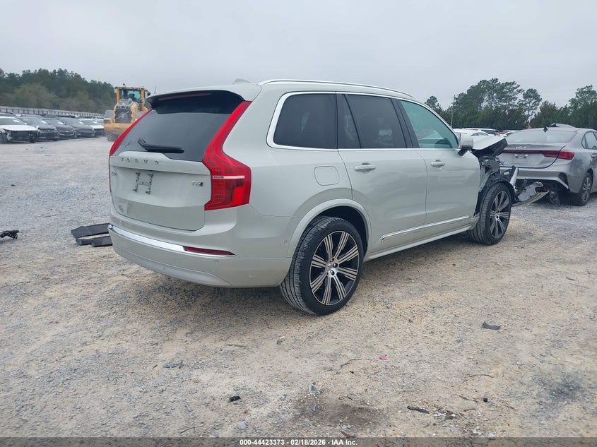 2022 Volvo Xc90 T6 Inscription 6 Passenger