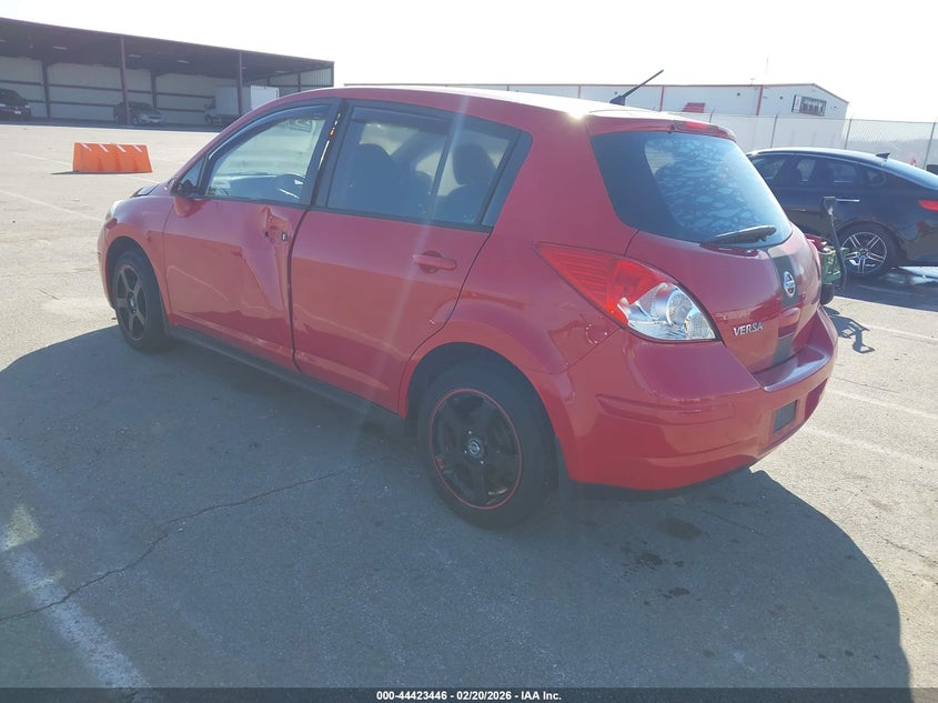 2011 Nissan Versa 1.8S