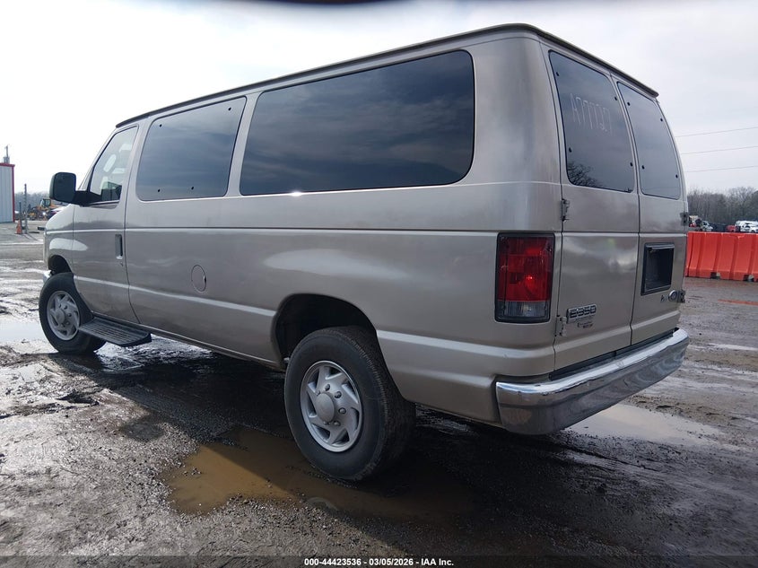 2012 Ford E-350 Super Duty Xlt